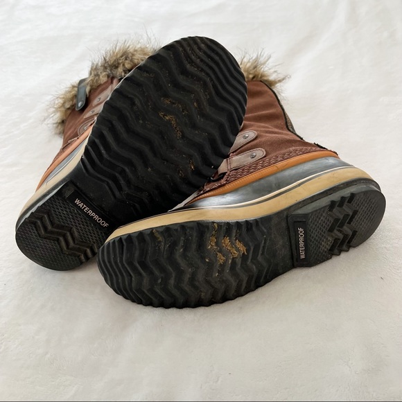 Sorel Women's Brown Joan Of Arctic Boot in Tobacco - Picture 10 of 12